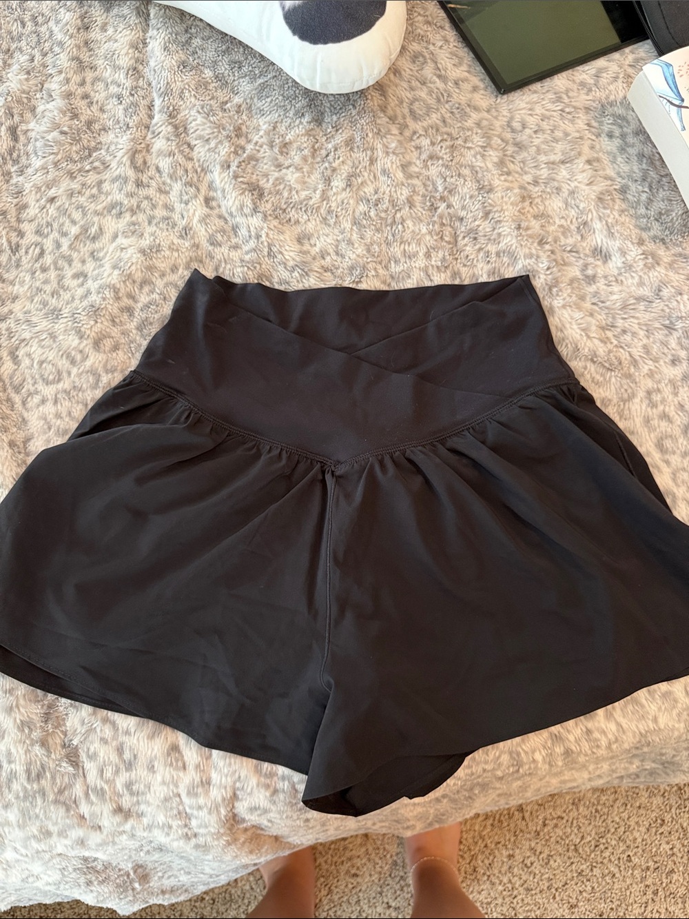 Aerie Black Crossover Short